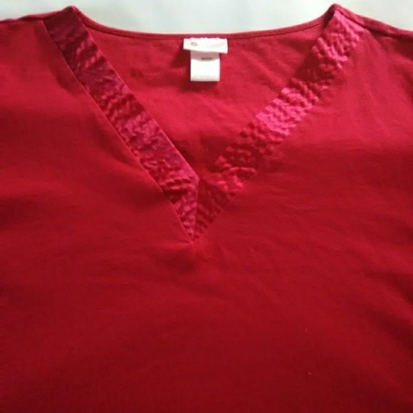Enchanted V neckline Top Shirt 26 / 28 Plus Size - Picture 3 of 6